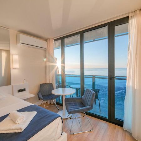 Grand City Apart-Hotel Batumi Exterior foto